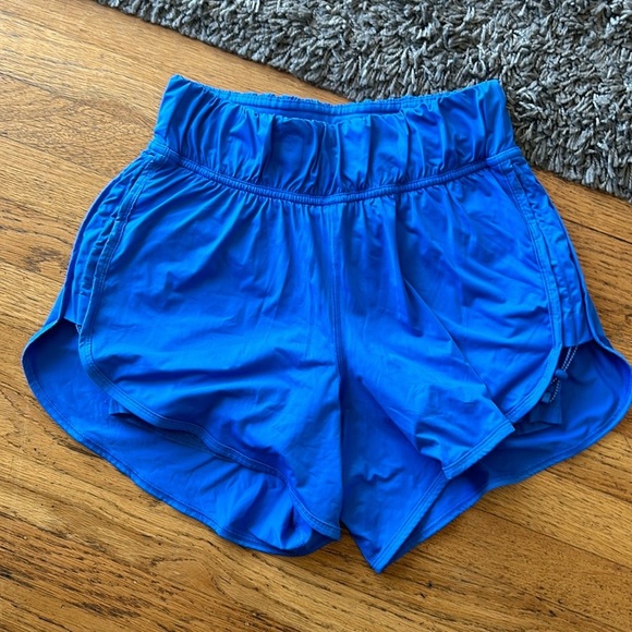 Lululemon Blue Athletic Running Shorts Size 4 - Picture 1 of 14